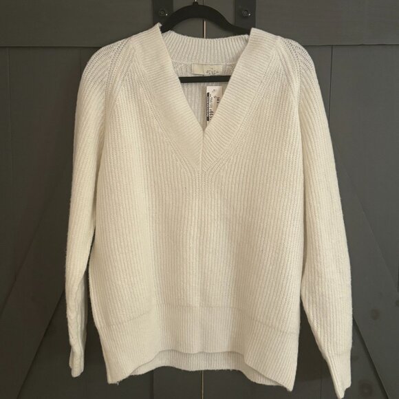 Pinch Sweaters - Pinch V-Neck Sweater – Size Small – Cream
